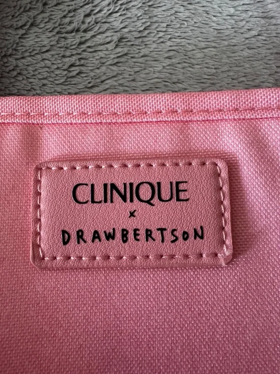 Clinique Pink Tote Bag and Cosmetic Bag set Drawbertson Flower Design NWT - Picture 7 of 7
